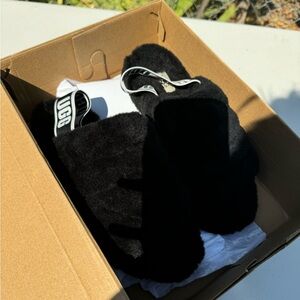 Fluff yeah UGG slides